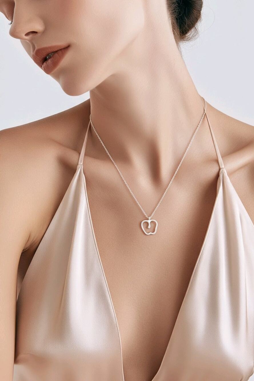 Tiffany & Co Peretti Apple Pendant Necklace Sterling Silver 16"